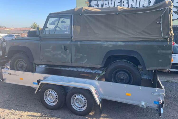 19.9.2023 - Dnes byla spuštěna sbírka na renovaci vozidel LandRover