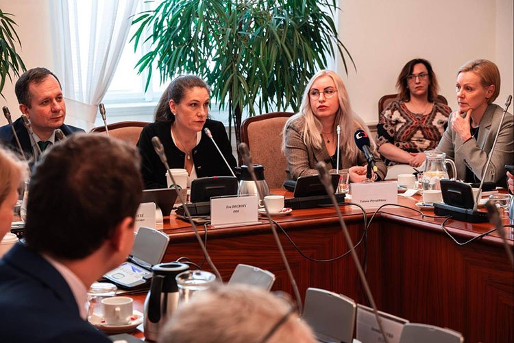 Ruské zločiny v Ukrajině: spravedlnost nesmí být obětem odepřena!
