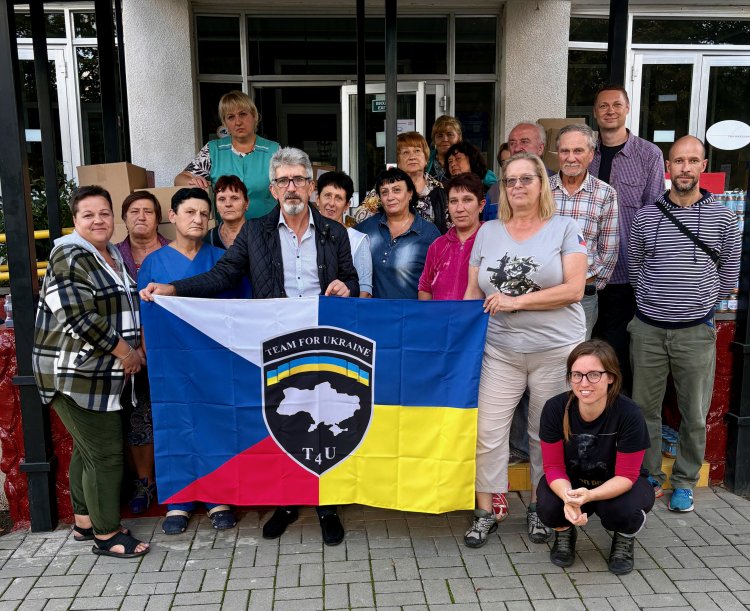 Nestačí dětem jen říkat, kdo jsou komunisti a Rusové